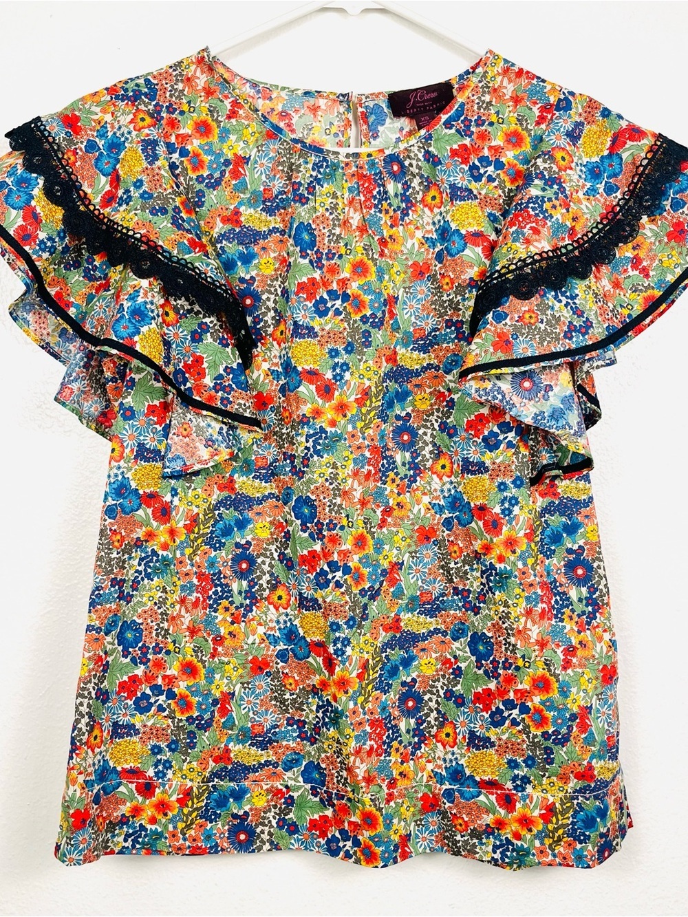 J.Crew Cotton Poplin Flutter Sleeve Top in Liberty Margaret Annie Floral XS - Picture 3 of 7